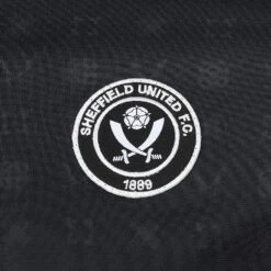 Adult Warm Up 1/4 Zip 22 B/R 16 Adult Warm Up 1/4 Zip 22 B/R -Cheap Matchday Wardrobe Store 4975